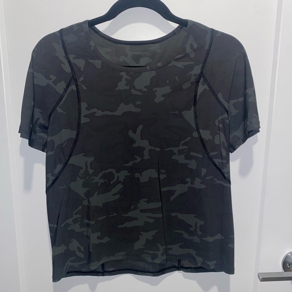 Lululemon Outrun The Heat Short Sleeve